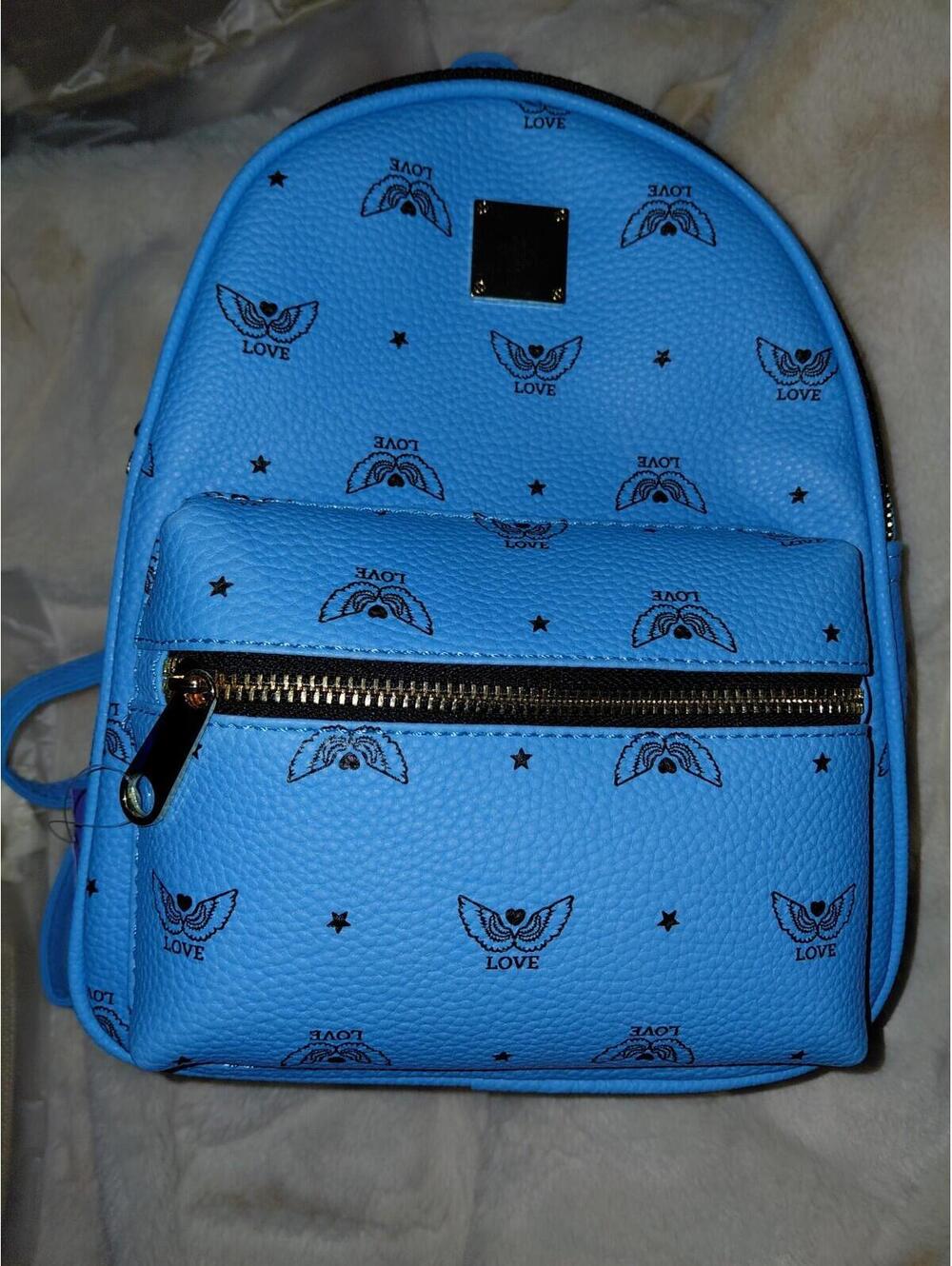 Blue love small backpack to zipper pocket